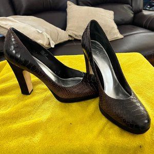leather Clavin Klein snakeskin heels